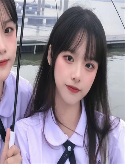 日产在线播放视频在线观看_温柔善良的老师_一个人看的WWW免费完整版